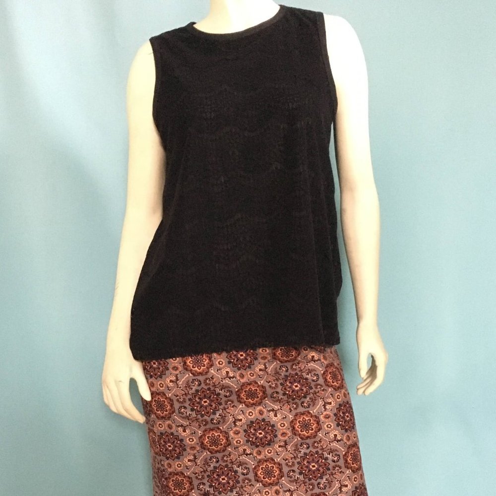 BNWT Loft Black lace overlay top